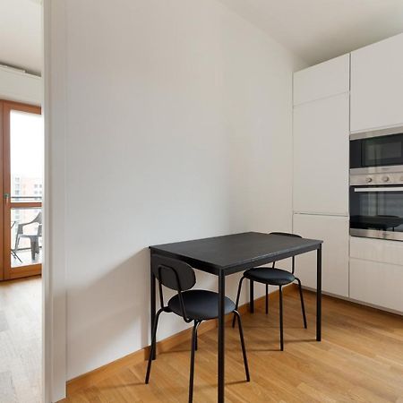 Milan Comfy Apartment X3 - With Balcony Bagian luar foto