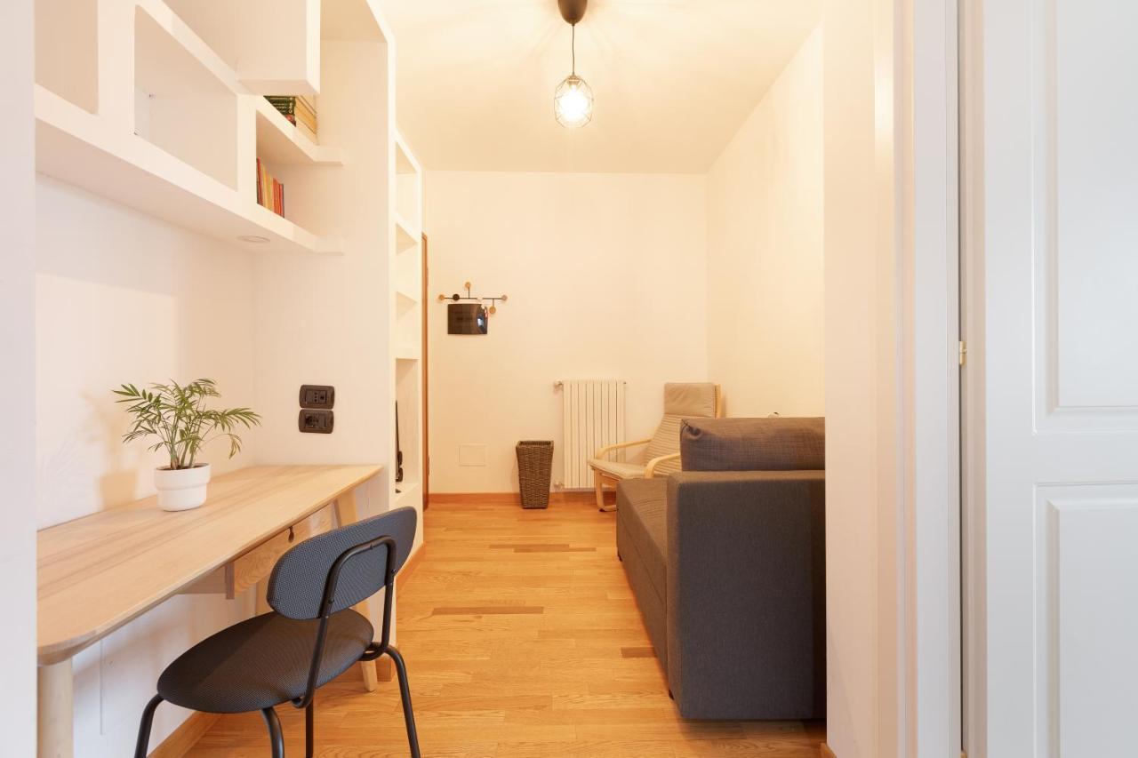 Milan Comfy Apartment X3 - With Balcony Bagian luar foto