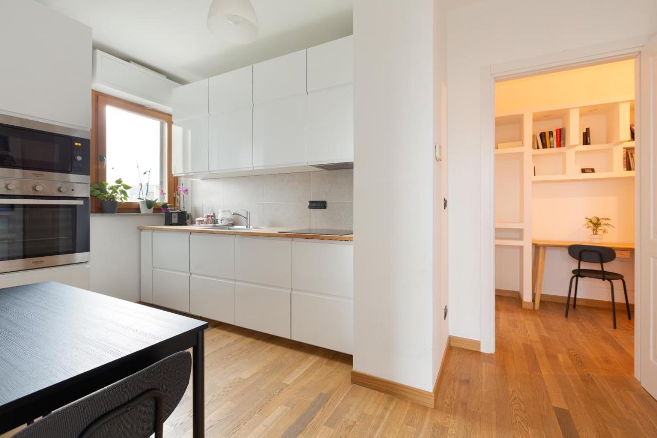 Milan Comfy Apartment X3 - With Balcony Bagian luar foto